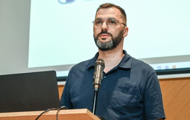 „Не вади ме без повода – не враћај ме без части!“