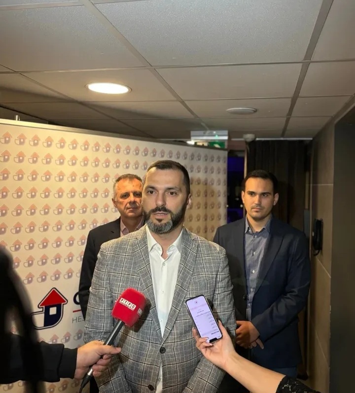 Конзумирање „снуса“ у основним школама и позив на концерте непримјереног садржаја